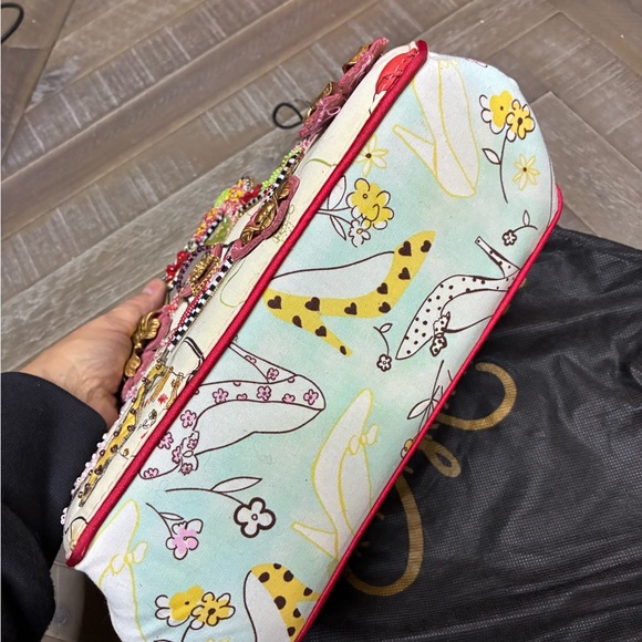 Mary Frances Floral Beaded Clutch Autographed - Picture 3 of 5